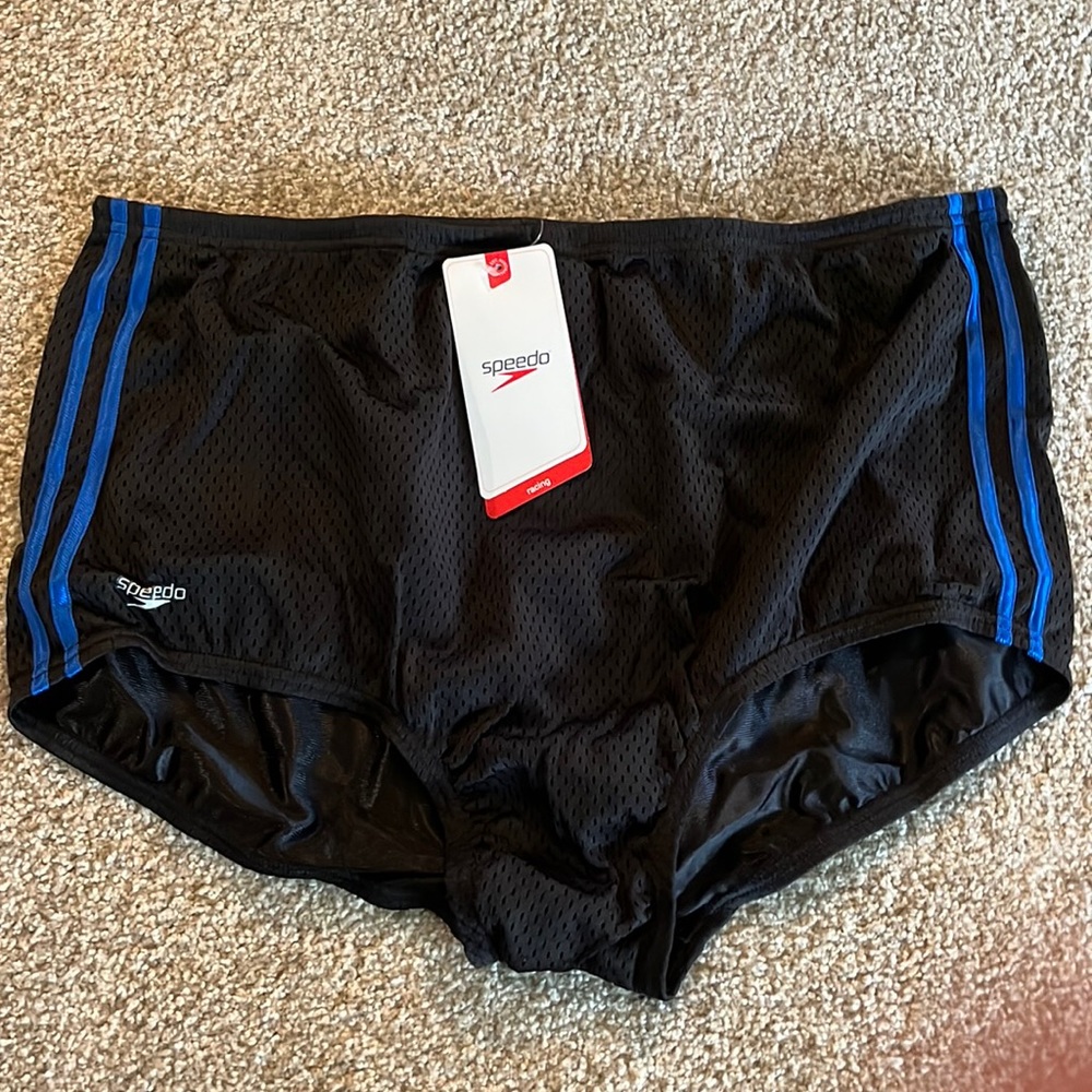 Speedo Dragsuit size 38 NWT